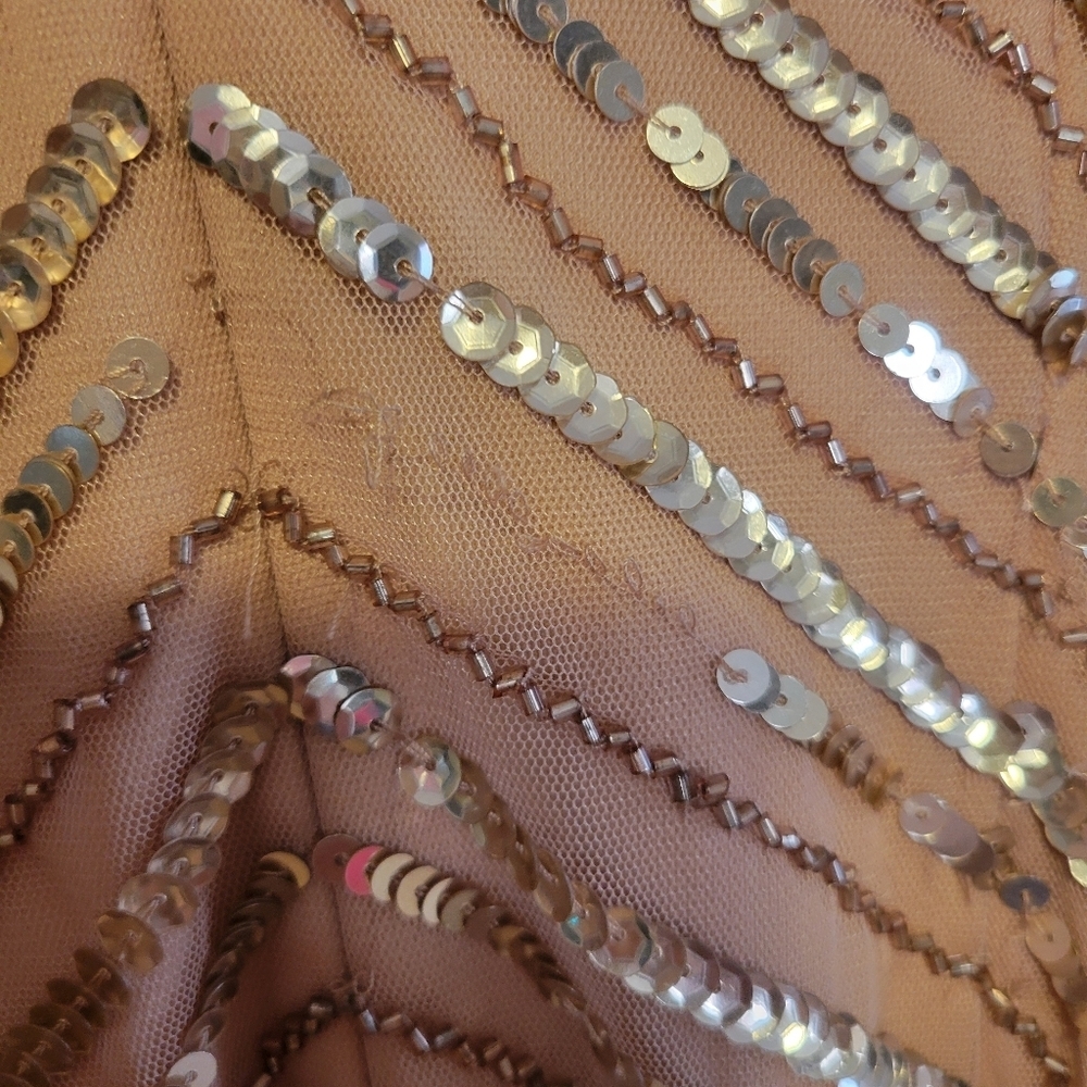Adrianna Papell Rose Gold Sequin Midi Dress - Picture 4 of 12